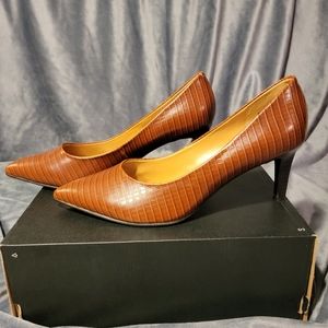 Nine West Brown Croc Heels